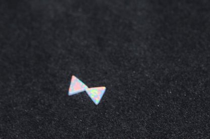White 4mm Triangle Coin