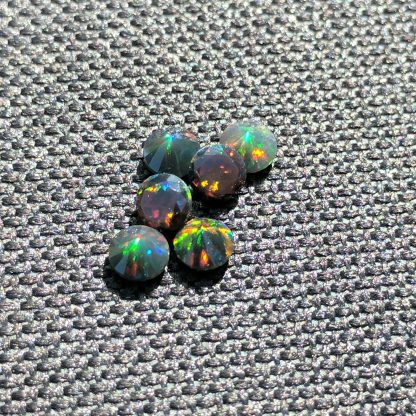 Black 4mm Diamond